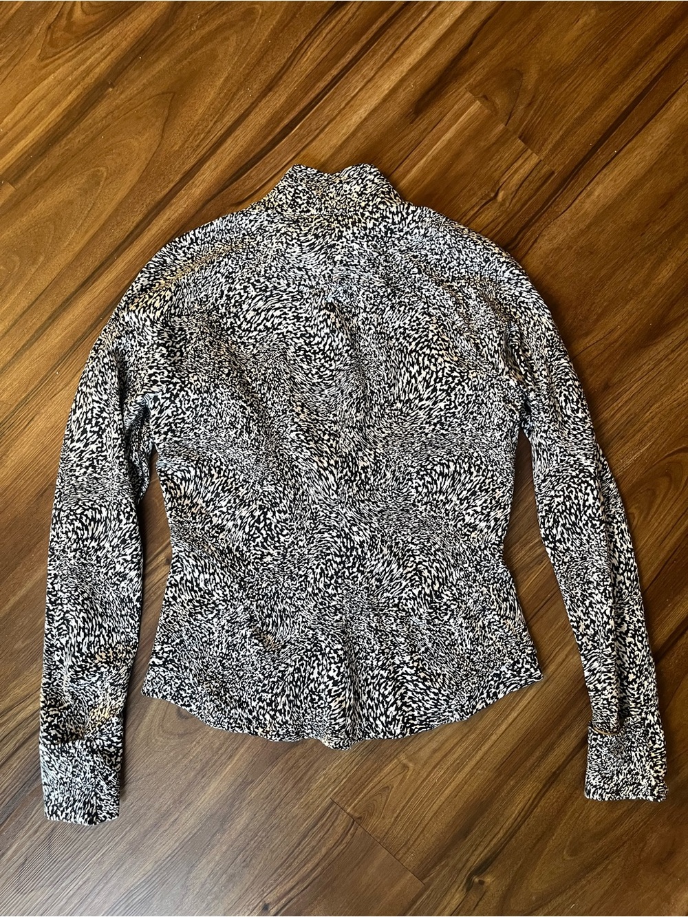 Lululemon InStill Jacket - Picture 5 of 6